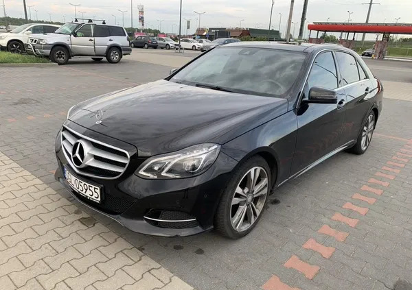 śląskie Mercedes-Benz Klasa E cena 83999 przebieg: 186000, rok produkcji 2015 z Zabrze